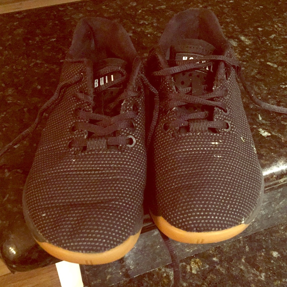 Black gum Nobull  trainers size 6